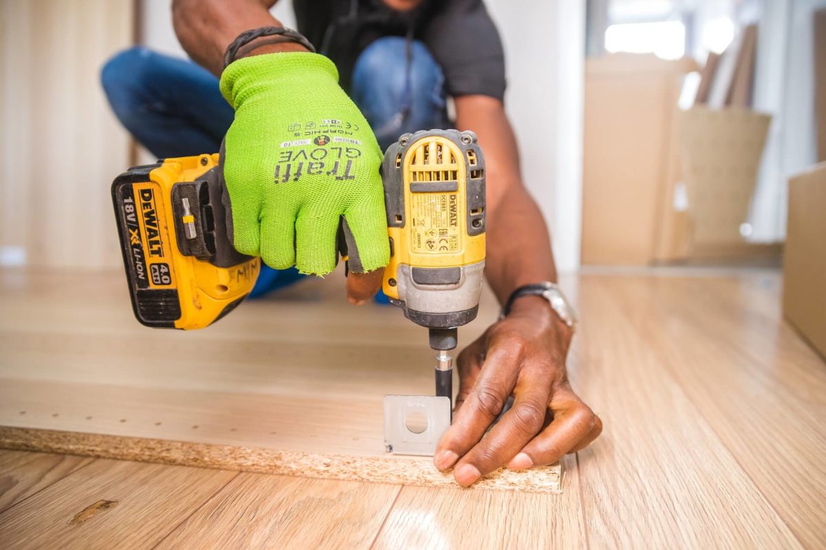 What services of a handyman in Pearland offer?